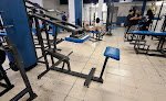 Gimnasio Azul Acero