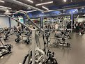 Gold's Gym Anaheim Town Square