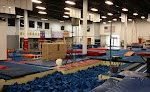Gym  Midwest Elite Gymnastics Academy – Tu espacio para ponerte en forma